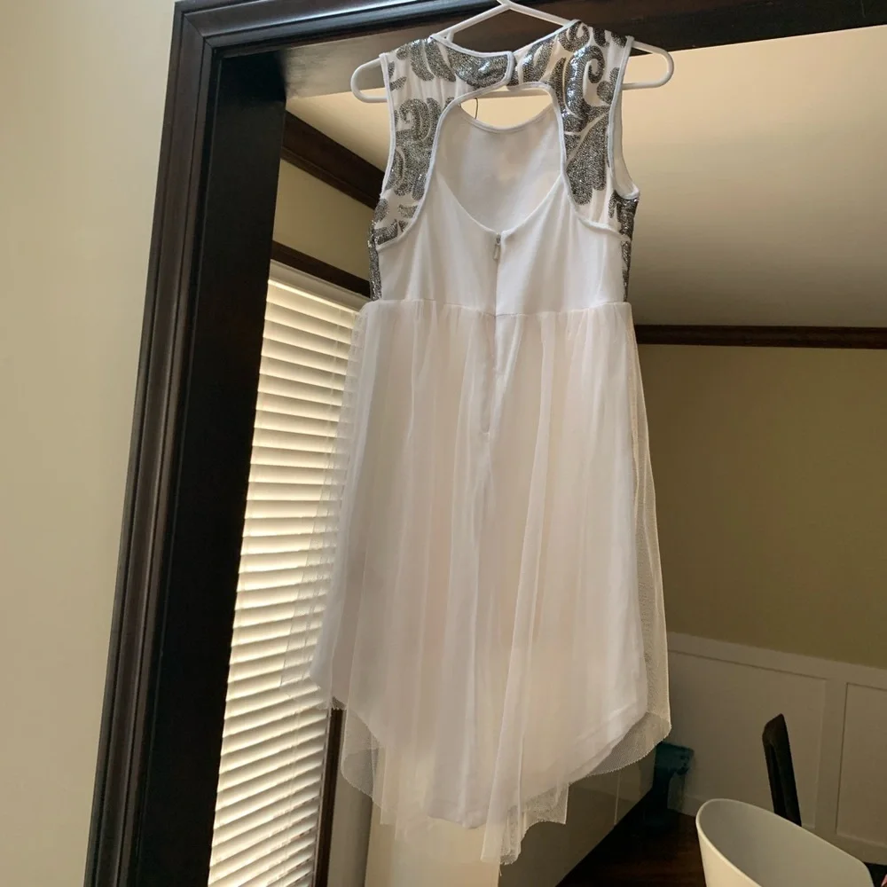 Girls Bardot junior high low dress - Picture 2 of 14